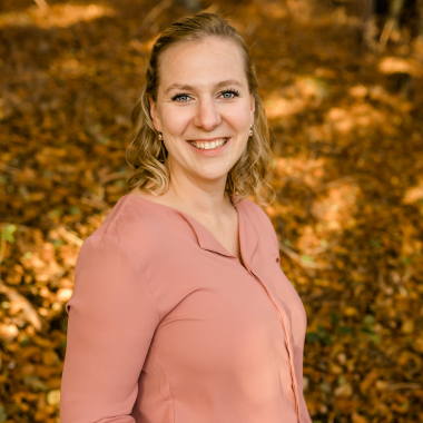 michaela-neumann-mdev-muetterpflege-deutschland(1) michaela-neumann-mdev-muetterpflege-deutschland(1)